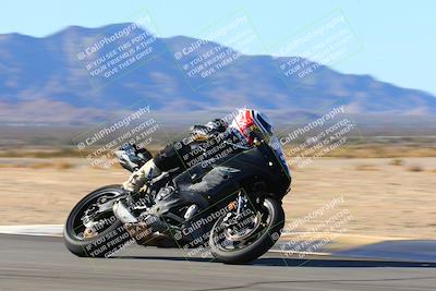 media/Jan-09-2022-SoCal Trackdays (Sun) [[2b1fec8404]]/Turn 8 (1045am)/